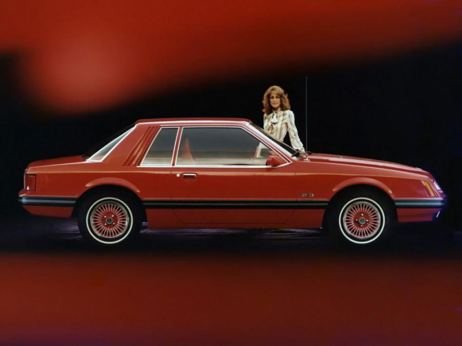  Ford Mustang Coupe 1979 года  (фото 9 из 10)